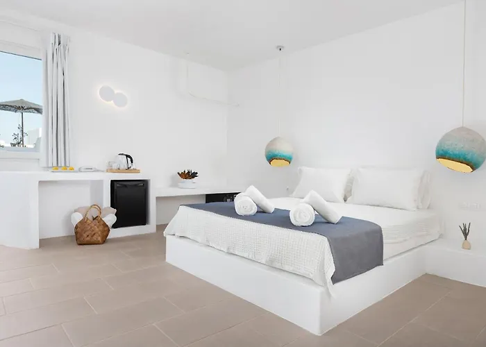 Voca Hotel&suites Kamári