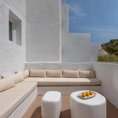 Voca & Suits Hotel 4*
